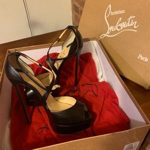 Louboutin - Cross Me 150 - Black - Size 7.5